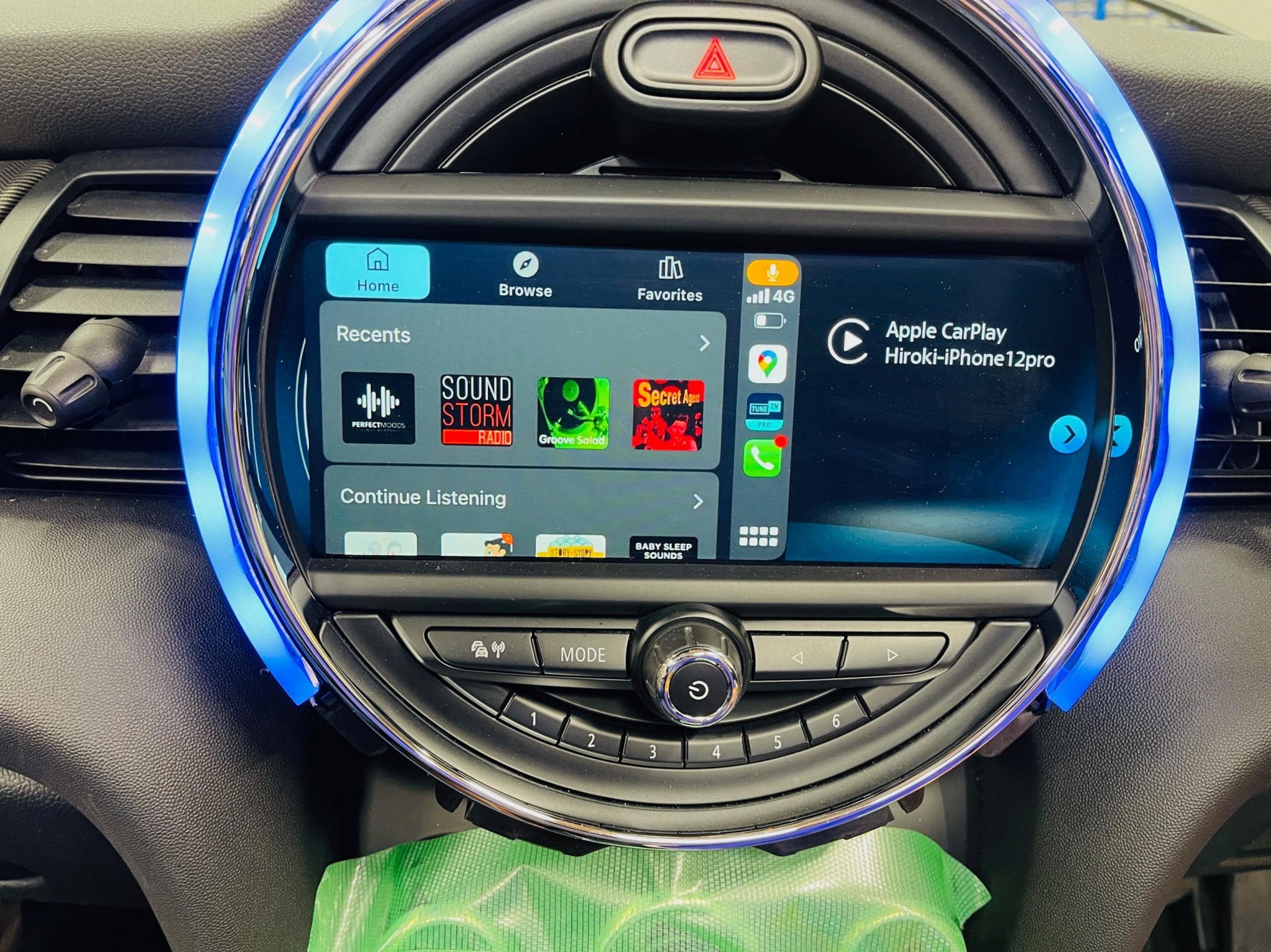 F57 BMW MINI 後付けワイヤレスCarPlayのご紹介：2017年式 BMWミニ　カープレイ有効化コーディング　ID4からID5に書換
