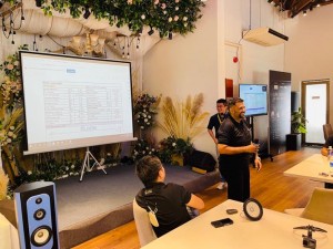 ベトナム　EMMA VIETNAM HO CHI MINH Audible Physics SAIGON サイゴン　カーオーディオ　コンテスト　技術セミナー DSPの使い方