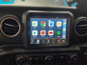 ジープ　純正ナビ　動画再生　動画視聴　JEEP ラングラー JL WRANGLER YOUTUBE NETFLIX ネットフリックス　プライムビデオ　CarPlay カープレイ　ワイヤレス　アンドロイドBOX ANDRODI AI BOX アンドロイド　S40　iPhone