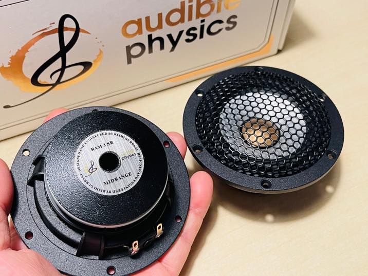 Audible Physics RAM3  3インチ スピーカーのご紹介：50mm ミッドレンジ