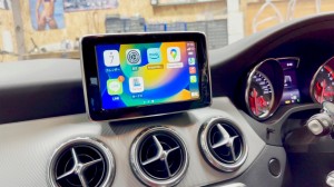 ベンツ純正ナビ　NTG4.5 NTG4.7 NTG5 NTG6 NTG5.0 NTG5S1 NTG5.1 カープレイ　後付け　ワイヤレス　CarPlay Android Auto ミラーリング　HDMI USB 映像入力 外部入力 AUX コーディング　インターフェース　iPhone APPLE Youtube ユーチューブ　動画再生　動画視聴　動画アプリ　プライムビデオ NETFLIX AMAZON
