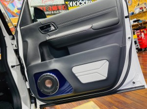 Audible Physics RG6.1PRO 偏心コーン　ハイエンドカーオーディオ　EMMA 優勝車両 スピーカー 2WAYセパレート　大型ツイーター　ミッドベース　オーディブルフィジックス　ホットワイヤード　コンテスト