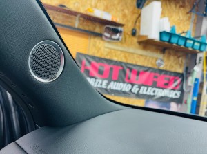 CX-8 CX-5 マツダ純正 BOSE ボーズ　スピーカー交換　センタースピーカー　音質向上　音質改善　ボーズサウンド　センターポイント