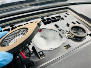 CX-8 CX-5 マツダ純正 BOSE ボーズ　スピーカー交換　センタースピーカー　音質向上　音質改善　ボーズサウンド　センターポイント