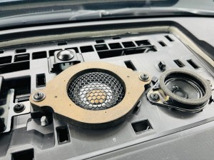CX-8 CX-5 マツダ純正 BOSE ボーズ　スピーカー交換　センタースピーカー　音質向上　音質改善　ボーズサウンド　センターポイント