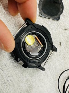 ルミノックス  LUMINOX 防水　シール交換　パッキン交換　シリコン　電池交換　オーバーホール　DIY トリチウム