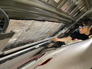 humme h2 デッドニング　調音施工　車内の快適化　静かにする　エアコンの効きを良くする　断熱処理　断熱材施工　ロードノイズ軽減　エアコンが弱い　stp シンサレート　