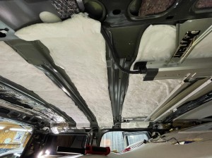 humme h2 デッドニング　調音施工　車内の快適化　静かにする　エアコンの効きを良くする　断熱処理　断熱材施工　ロードノイズ軽減　エアコンが弱い　stp シンサレート　