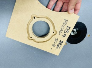 シトロエン　ds プジョー　純正ナビ　カーオーディオ スピーカー交換　センタースピーカー　ツイーター　CarPlay デッドニング　調音施工　Audible Physics Mercury Car Audio 純正focal focal フォーカル　純正プレミアムカーオーディオ　HOT WIRED ホットワイヤード　アンドロイド　Android Ai Box Android Auto リアモニター　外部モニター　Netflix プライムビデオ　フォーカル focal medea