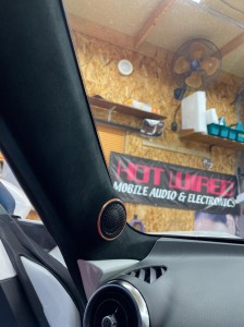 NDロードスター　マツダ純正 ボーズ BOSE ND NC NB スピーカー交換　ヘッドレスト　内蔵　スピーカー　移設　ROADSTAR HOT WIRED ホットワイヤード