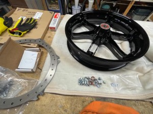 ビューエル　フロントブレーキ　ブレーキディスク　マウンティングハードウエア buell brake ディスクローター　シングルディスク　xb12s ebr HOT WIRED 