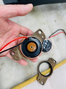 ボーズ　ハーマンカードン　マークレビンソン　BOSE B&W B&O カーオーディオ　音質改善　音質向上　スピーカー交換　DSP サブウーハー　Audible Physics Mercury Car Audio HOT WIRED ホットワイヤード　アウディ　AUDI S8 A8 A7 S7 A6 A4 ツイーター　
