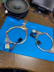 LEXUS レクサス　マークレビンソン　純正ナビ　スピーカー交換　リアドア　サラウンド　音質改善　音質向上　24スピーカー　MARK LEVINSON Audible Physics Mercury Car Audio ホットワイヤード