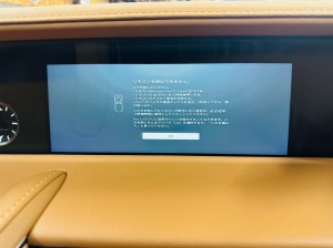 レクサス　LC500 LFA LEXUS 後付け　ワイヤレス　CarPlay カープレイ　iPhone Android Auto ミラーリング HDMI 外部入力 AVインターフェース　映像入力　ビデオ入力　カメラ入力　USB Bluetooth WiFi グーブルマップ　アマゾン　プライムビデオ AMAZON GOOGLE YAHOO ヤフーカーナビ　Youtube 動画再生　動画アプリ　Fire TV Stick ファイヤースティック　NETFLIX FULU テレビキャンセラー