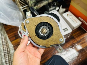 LEXUS レクサス　マークレビンソン　純正ナビ　スピーカー交換　リアドア　サラウンド　音質改善　音質向上　24スピーカー　MARK LEVINSON Audible Physics Mercury Car Audio ホットワイヤード