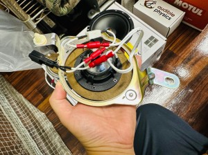 LEXUS レクサス　マークレビンソン　純正ナビ　スピーカー交換　リアドア　サラウンド　音質改善　音質向上　24スピーカー　MARK LEVINSON Audible Physics Mercury Car Audio ホットワイヤード