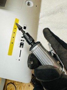 他でも売りに出していますので、稀に入れ違いで売れてしまってお買い上げいただけない場合があります。 その場合は、大変恐縮ですが、双方評価なしのスルーで対応願います。 あらかじめご了承の方のみお取引願います。   過去のトラブルの経験から、新規IDおよび取引実績が20以下の初心者の方とは取引しないことにしました。 大変申し訳ございませんが、入札しないでください。          ※以下の取引条件に同意いただける方のみとの取引でお願いします。 非常識なクレーマーがいますので、少し大げさですが、以下にディスクレーマーを記載致します。 いかなる理由でも『現状優先のノークレーム、ノーリターン，ノーサポート』でお願いします。返品／返金は受け付けません。細かい事が気になる神経質な方は入札しないでください。落札されたらすぐに連絡を取ってくださること，かんたん決済は24時間以内にしていただける事，受け取りましたら速やかに「受取連絡」をしていただける事をお願いいたします。トラブル防止の為，直接引き取りはお断りしております。郵送方法，宅配便業者の指定、日時の指定等は受け付けておりません。手間なので落札のご挨拶やメールのやり取り、送り状番号、問い合わせ番号、予想到着日時の連絡等の連絡は致しません。通常落札後すぐに発送していますが、海外出張等で対応が遅れる事があります、ものは必ず届きますので、お待ちいただける方のみお取引ください。せっかちな方、お急ぎ方はご遠慮ください。通販業者並みのサービスは提供できません。梱包は簡易梱包、再利用、最小限、または梱包なしです。梱包材や外箱まで商品だと言う方、画像の物が迅速かつ確実に届いた事実以上の要素を要求される方はトラブルの元ですのでご遠慮願います。領収書の発行は出来ません。ゆうちょはありません。郵送中の事故の責任はおいません。落札後の値引要求、条件変更、一切の交渉はやめてください。店頭販売もしていますので、他で売れてしまった場合など，当方の都合で早期終了する場合があります。また、商品が欠品／売切れの場合，「落札頂いてもお買い上げ頂けない場合があり得る」事をあらかじめご了承願います。このような場合は双方評価なしのスルーでお願いいたします。落札後は通常は直ちに対応しておりますが，個人が一人で運営しており，ごく稀に運悪く海外出張等により，ご連絡，発送が遅くなる場合がありますが，責任を持って確実に対応いたしますので，この点はあらかじめご了承願います。当方は身分を明らかにして正直にヤフオクをやっていますが、ヤフオクお取引の対応はメールでの対応のみとさせて頂きます。電話しないでください。直接取りに来ないでください。評価を希望されない方もいらっしゃる事から，先に評価をいただいた方にのみ評価をつけさせていただいております。 よろしくお願いいたします。