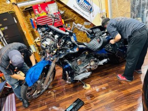 HAMMER TECH ハマーテック　外向き専用スピーカー　外向き　カーオーディオ  外向きオーディオ　音圧　DIECOCK ダイコック　大音量　爆音　フルレンジスピーカー　ペーパーコーン　6.5インチ　DB DRAG SPL バイクオーディオ　防水　ハーレー　ビッグスクーター HARLEY CVO