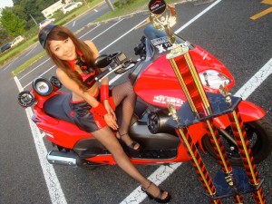 バイクオーディオ　モーターサイクル　バイク　オーディオ　カスタム　バイク音　防水　オーディオカスタム　2輪車　オーディオ　良い音　大きな音　防水スピーカー　バイク用オーディオ　バイク用スピーカー　HOT WIRED ホットワイヤード