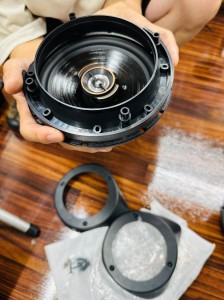 ハーレー　スピーカー　オーディオ　大きな音で聴きたい　スピーカー交換　Bluetooth ワイヤレス　CarPlay HARLEY CVO ツーリングモデル　4スピーカー　6スピーカー　スピーカー交換　オーディオ取付　バイクオーディオ　モーターサイクル　BMW 爆音　大音量　HOT WIRED ホットワイヤード　HAMMER TECH アンプ　デッキ　交換　防水　パワーアンプ　Mercury Car Audio ROCKFORD