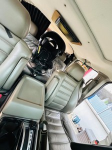 HUMMER H2 チャイルドシート　フラット　ベッド　Aprica フラディア グロウ　アップリカ　寝れる　赤ちゃん　子育て　カスタム　ハマー