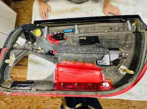 レクサス　sc430 ドアパネル　内装　レザー　内装張替　自動車　難燃　トヨタ　レクサス　lexus カスタム　ワンオフ　インテリア　レザー　スエード　スピーカー　カーオーディオ  カスタムカー　旧車　レストア