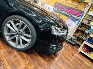 audi s8 a8 s7 a7 a6 s6 q7 a4 q3 ボーズ　bose スピーカー交換　センタースピーカー  ツイーター　b&o バングアンドオルフセン　Audible Physics ram2 HOT WIRED アウディ　音質改善　音質向上　純正ナビ　インナーバッフル　サラウンド　dsp 内蔵アンプ　ボーズサウンド　ボーズシステム　boseサウンド　boseシステム　ツイーター　ウーハー
