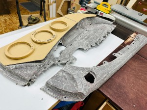 レクサス　sc430 ドアパネル　内装　レザー　内装張替　自動車　難燃　トヨタ　レクサス　lexus カスタム　ワンオフ　インテリア　レザー　スエード　スピーカー　カーオーディオ  カスタムカー　旧車　レストア