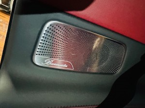 BENZ BURMESTER ベンツ純正　ブルメスター　スピーカー交換　ドアスピーカー　センタースピーカー  ウーハー　音質改善　音質向上　ツイーター　プレミアムサウンド　DSP Audible Physics ホットワイヤード　HOT WIRED 名古屋