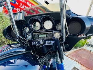 ハーレー　オーディオ　カスタム　爆音　スピーカー　大音量　防水　良い音　スピーカー交換　ウーハー　高音　低音　クルーザー cvo harley ツーリング　カウル　パニア　ボックス　6.5インチ フルレンジ　pa用　プロオーディオ paスピーカー　音響　カーオーディオ専門店　バイクオーディオ　モーターサイクル　ハーレーダビッドソン　オプション　kicker rockford jensen hog tune サウンドチューニング　サウンドセッティング　パワーアンプ　アンプ取付　ツイーター　ショーバイク　優勝車両　名古屋　HOT WIRED ホットワイヤード　バイクオーディオ専門店