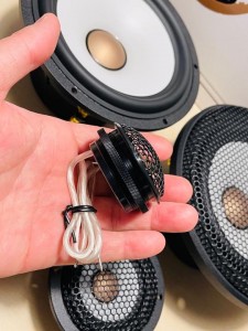 Audible Physics 3DEV ハイエンドカーオーディオ　ハイエンドスピーカー　カーオーディオ  3WAYセパレート　スピーカー　セパレート　コンポーネント　マルチシステム　DSP コンテスト　EMMA