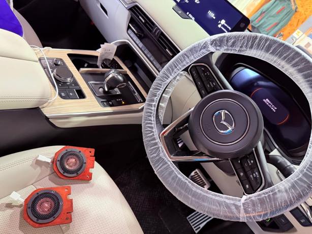 マツダ CX-60 BOSEなし車のカーオーディオの音質向上の方法：スピーカー交換・ツイーター交換のご紹介