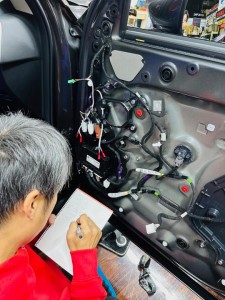 CX-60 CX60 CX-30 CX-80 CX-5 MAZDA3 MAZDA6 スピーカー交換 BOSE ボーズサウンド　BOSEなし　ボーズなし　ツイーター　スコーカー　ドアスピカー　デッドニング　音質改善　パイオニア　フルマルチ　3WAY マルチ　プロセッサー　アンプ　HOT WIRED ホットワイヤード　解析　周波数特性　アナライザー　RTA イコライザー