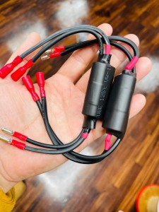HOT WIRED オリジナル　ホットワイヤード　ハイパスフィルター　オーディオグレード　コンデンサー　ツイーター　音質向上　音質改善　ハーマンカードン　BOSE ボーズ　マークレビンソン  JBL FOCAL MERIDIAN ブルメスター