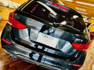 BMW CIC 後付け　CarPlay カープレイ　Android Auto ミラーリング　BMW純正ナビ　ナビ交換　iPhone グーグルマップ　ヤフーカーナビ　カーナビ　アプリ　動画再生　Youtube IOS17 iPhone15 