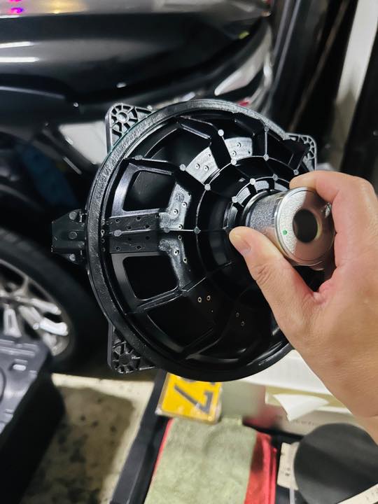 ランドクルーザー300/LX600 純正JBLのスピーカー交換：Micro Precision マイクロプレシジョン