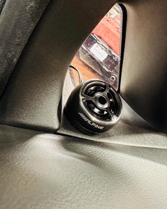 日産純正ナビ　内蔵 DSP アンプ　アルパイン ALPINE パワードウーハー　スピーカー交換　ノート　NOTE EPOWER NISMO 日産ノート　音質改善　向上　音調整　サウンドセッティング　持ち込み　サウンドチューニング　タイムアライメント　イコライザー　アナライザー　RTA ポラリティー　位相　ツイーター　ピンクノイズ　調整機能　純正ナビ