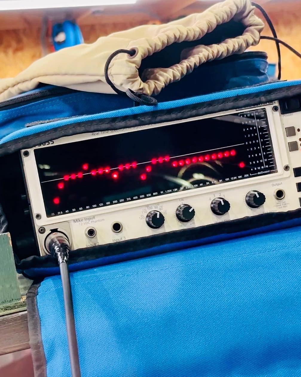 他店にてお取付のカーオーディオの音調整のみのご依頼のご紹介：日産純正ナビ＋ALPINE 2WAYセパレートスピーカー＋パワードウーハー