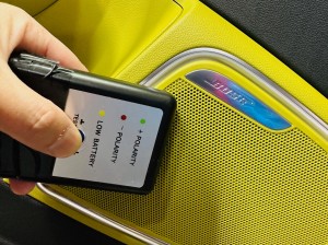 アウディ　audi アウディ純正ナビ　audi純正　bose ボーズ　純正ナビ　スピーカー交換　音質改善　音質向上　センタースピーカー　ドアスピーカー  ツイーター　ウーハー　サブウーハー　外部アンプ　プロセッサー　純正bose 純正ボーズ　位相　最適化　CarPlay 後付け　ワイヤレス　ミラーリング　デッドイング　断熱　遮熱　防音　制振　調音施工　Audible Physics Mercury Car Audio HOT WIRED 名古屋　ram2 ram3 インナーバッフル　純正アンプ　パワーアンプ