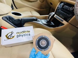 bmw mini e84 e92 f15 f30 r60 f57 f56 スピーカー交換 ドアスピーカー ツイーター ハーマンカードン　ツイーター交換　ツイーターなし　ワイドレンジ　フルレンジ　スピーカー　デッドニング　音質改善　純正ナビ　CarPlay 後付け　Audible Physics HOT WIRED 名古屋　ウーハー　リアスピーカー　フロントスピーカー　stp 断熱　保温　遮音　遮熱　調音　施工　ram2 rm3 haramn kardon b&w
