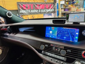 LS500h ls600 lc500 gs rf rx es is Lexus 純正ナビ　後付け　CarPlay カープレイ　ミラーリング　Android Auto hdmi hdmi入力　avインターフェース　USB iPhone ワイヤレス　映像入力　外部入力　グーグルマップ　インターフェース　モジュール　HOT WIRED