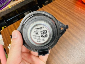 アウディ　audi アウディ純正ナビ　audi純正　bose ボーズ　純正ナビ　スピーカー交換　音質改善　音質向上　センタースピーカー　ドアスピーカー  ツイーター　ウーハー　サブウーハー　外部アンプ　プロセッサー　純正bose 純正ボーズ　位相　最適化　CarPlay 後付け　ワイヤレス　ミラーリング　デッドイング　断熱　遮熱　防音　制振　調音施工　Audible Physics Mercury Car Audio HOT WIRED 名古屋　ram2 ram3 インナーバッフル　純正アンプ　パワーアンプ
