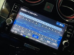 日産純正ナビ　内蔵 DSP アンプ　アルパイン ALPINE パワードウーハー　スピーカー交換　ノート　NOTE EPOWER NISMO 日産ノート　音質改善　向上　音調整　サウンドセッティング　持ち込み　サウンドチューニング　タイムアライメント　イコライザー　アナライザー　RTA ポラリティー　位相　ツイーター　ピンクノイズ　調整機能　純正ナビ