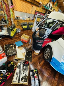 AUDI アウディ A1 A2 A3 A4 A6 A8 S8 S6 S7 純正　BOSE ボーズ　スピーカー交換　サブウーハー　ツイーター　デッドニング　断熱材　断熱　施工　遮熱　車内の快適化　調音施工