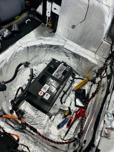 AUDI アウディ A1 A2 A3 A4 A6 A8 S8 S6 S7 純正　BOSE ボーズ　スピーカー交換　サブウーハー　ツイーター　デッドニング　断熱材　断熱　施工　遮熱　車内の快適化　調音施工