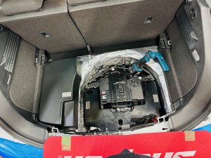 AUDI アウディ A1 A2 A3 A4 A6 A8 S8 S6 S7 純正　BOSE ボーズ　スピーカー交換　サブウーハー　ツイーター　デッドニング　断熱材　断熱　施工　遮熱　車内の快適化　調音施工