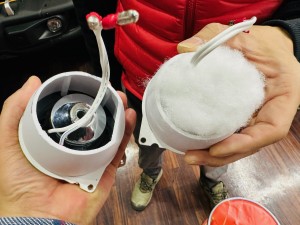Jeep Wrangler JL KL ジープ　ラングラー　スピーカー交換　カーオーディオ　スピーカー　ツイーター　ミッドレンジ　ミッドベース　ダッシュボード　スピーカーボックス　エンクロージャー　CarPlay KICKER AUDISON BLAM サブウーハー  Audible Physics オーディブル　HOT WIRED 名古屋　音質志向　音質向上　音質改善　RAM2 RAM3