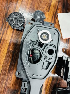 JEEP WRANGLER ジープ　ラングラー　スピーカー交換　カーオーディオ　ツイーター　ウーハー　サウンドバー　KICKER Audible Physics HOT WIRED RAM2 RAM3 周波数特性　エンクロージャー　音質　リアスピーカー　天井　ルーフ　アルパイン