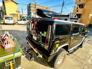 hummer h2 ルーフバー　ルーフキャリア　スノーボード　スキー　キャリ　ラック　ボックス　ジェットバッグ　thule spirit 820 カーメイト　terzo rv inno ハマー　ルーフラック　ルーフキャリア　キャンプ　荷物