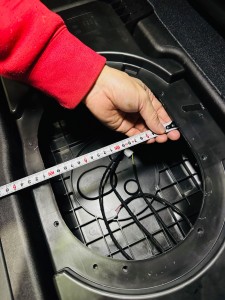 ジープ  ラングラー　Jeep Wrangler JL JK TJ YJ オーディオ　カーオーディオ　サブウーハー  ウーハー　スピーカー交換　ウーハー交換　ツイーター　防水　楕円ウーハー　エンクロージャー　デッドニング　低音　音質　アンプ　バッフル　重低音　ホットワイヤード　HOT WIRED カーオーディオ専門店